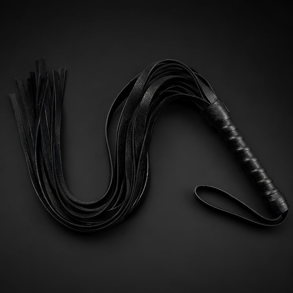 Noir Mini Flogger