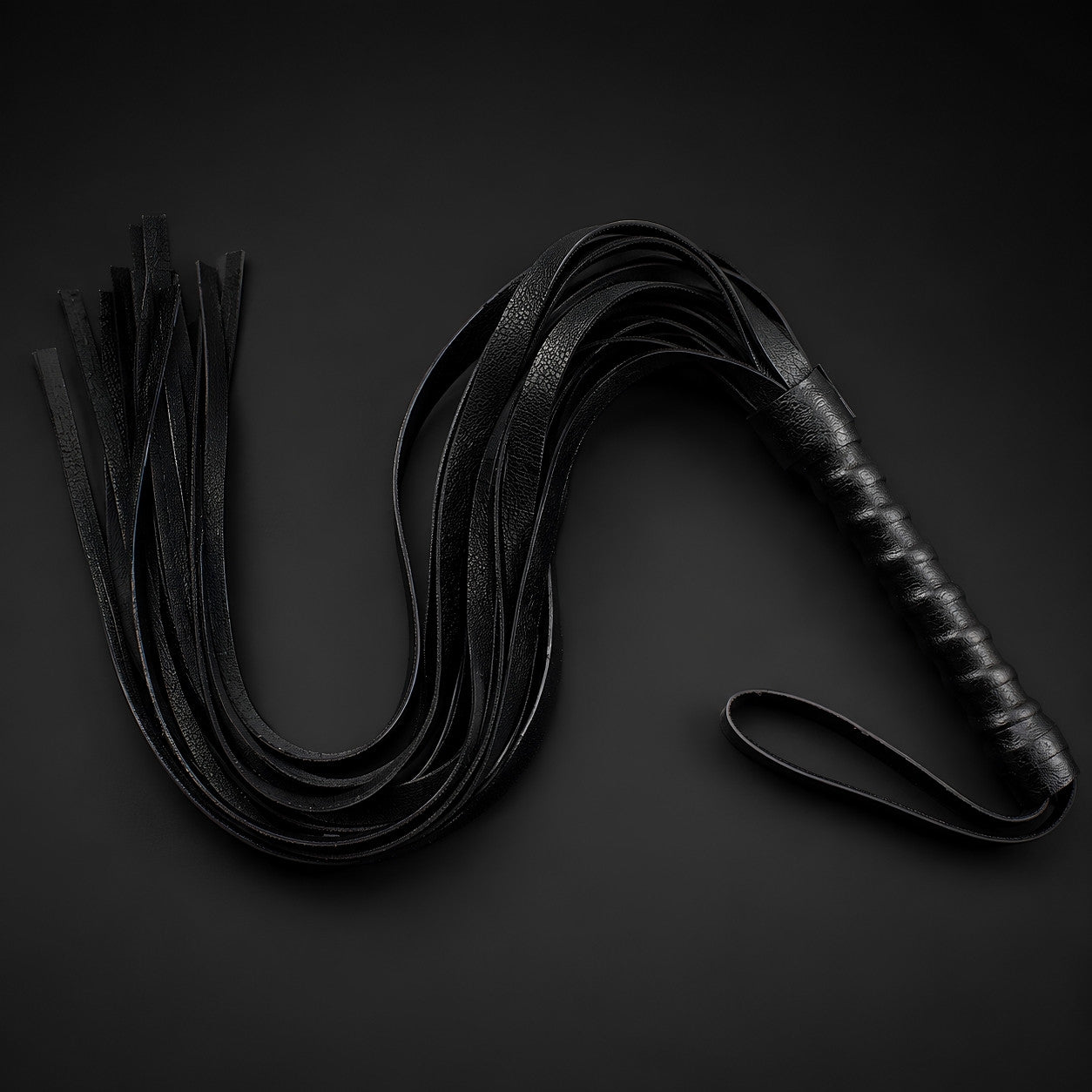 Noir Mini Flogger